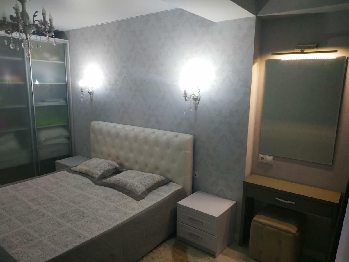 Apartament Lux Sect. Riscani Chisinau Bagian luar foto